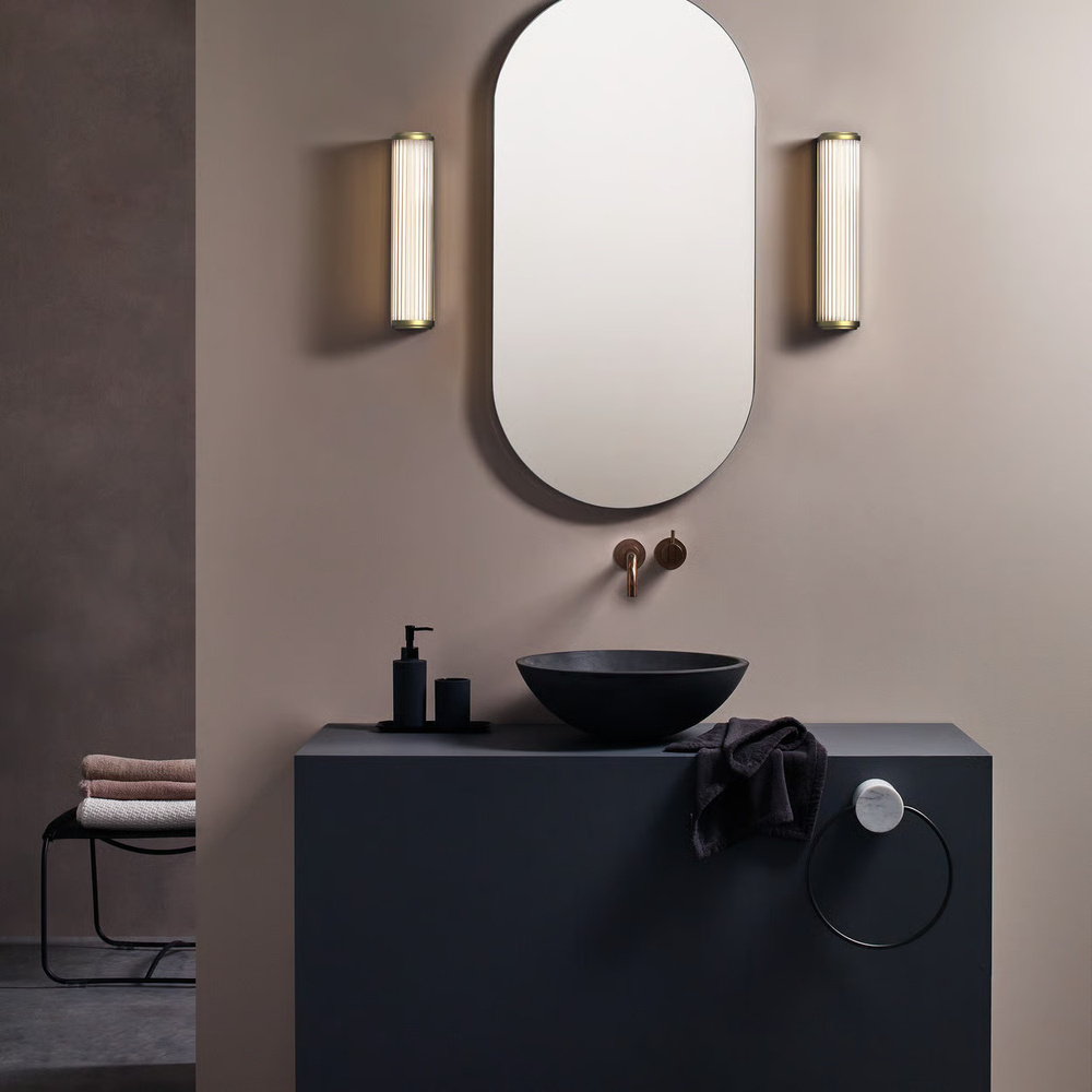 Astro Lighting :: Lampa ścienna / kinkiet Versailles 370 wys. 37 cm złoty matowy