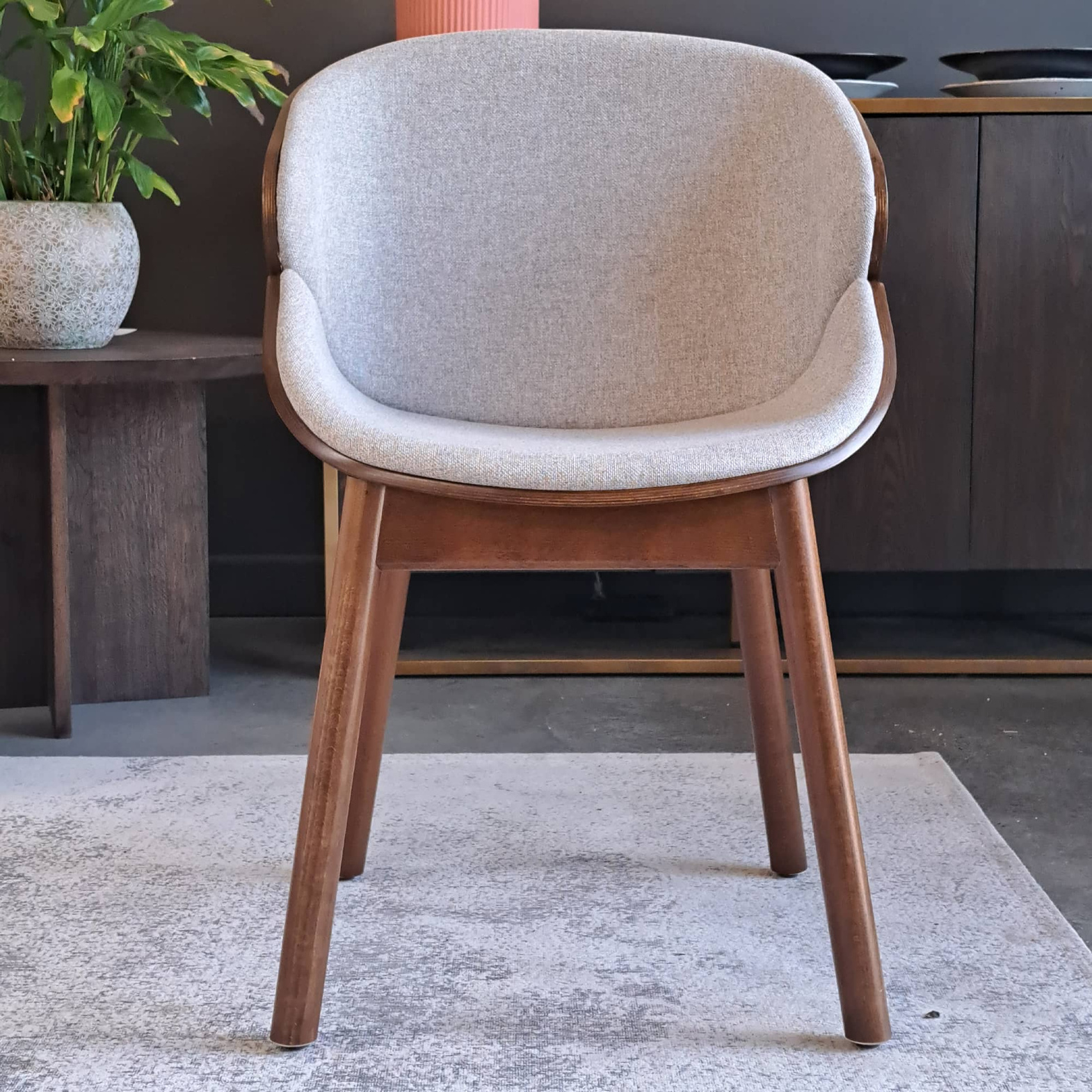 Paged :: Aria Big WW Upholstered Armchair, Gray Beech Wood