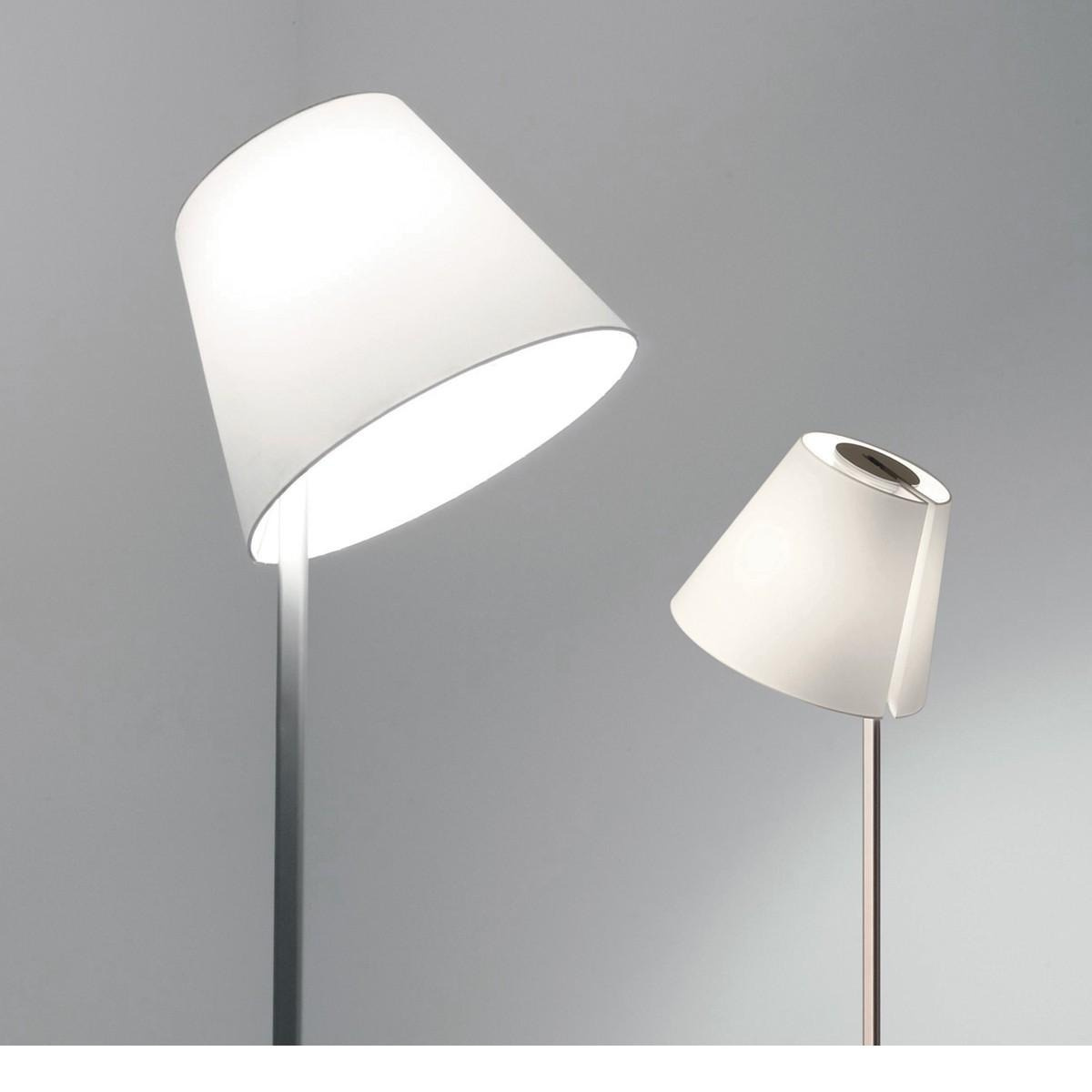 Artemide :: Lampa podłogowa Melampo szara wys. 137 cm