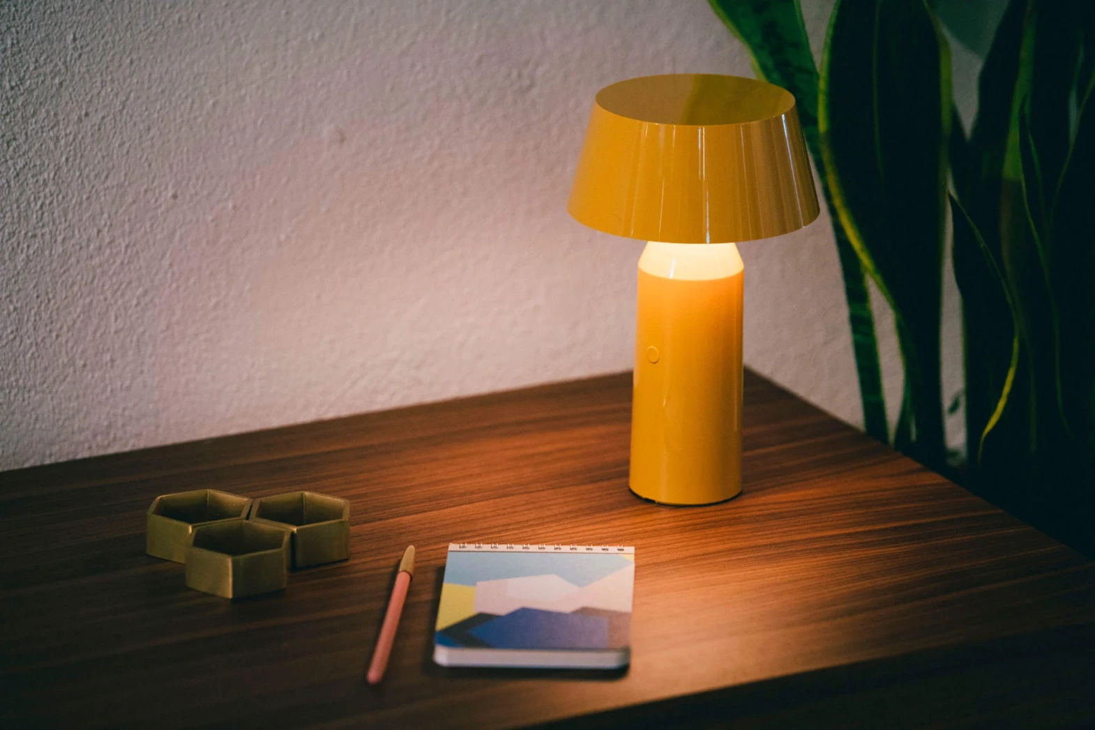 MARSET :: Bicoca Lampe, Höhe 22,5 cm, weiß