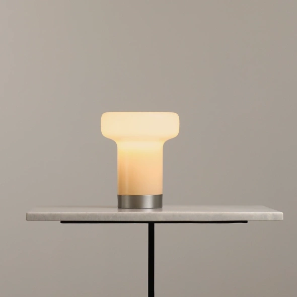 Artera :: Bonbon toffee table lamp size S height 20 cm beige