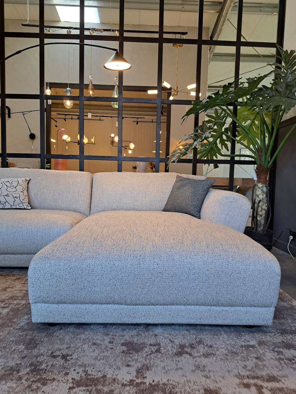 Sitzmöbel :: Ecksofa / Polsterecksofa Asta rechts grau Breite 268 cm
