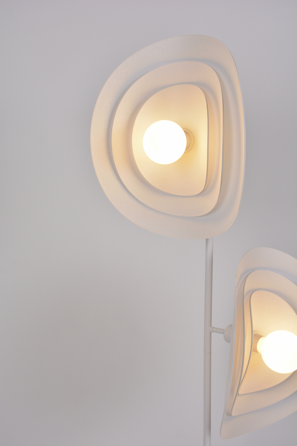 Market Set :: Selenitis 2l floor lamp, height 180 cm, white