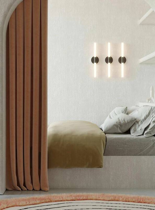 Robin :: Roos gold wall lamp/sconce, length 52 cm