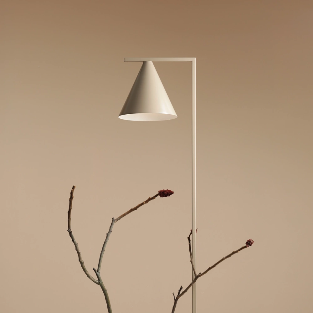 Artera :: Lampa podłogowa Form wys. 164 cm beżowa