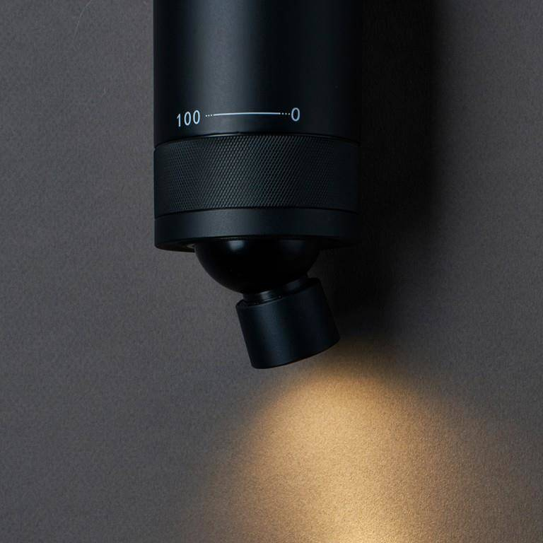 DCW:: Vision Omni SW schwarze Wandleuchte, Höhe 13 cm
