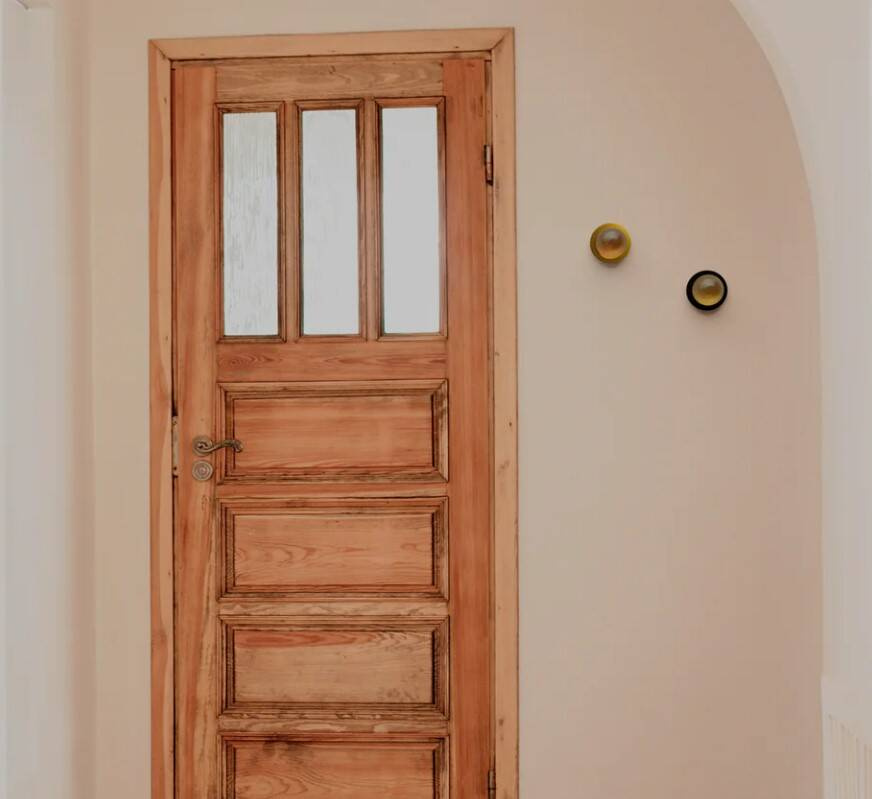 Robin :: Roi Einfache Wand-/Deckenleuchte in Gold und Weiß, Durchmesser 12 cm