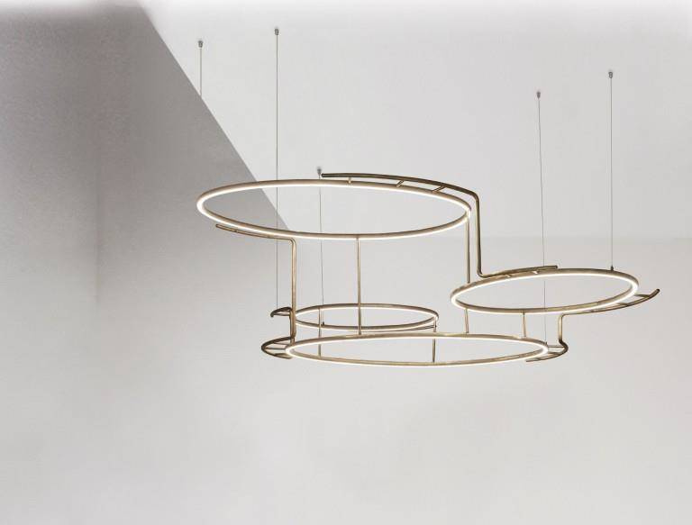 DCW:: Collection Eric de Dormael Broche hanging lamp, gold, size M, width 133 cm