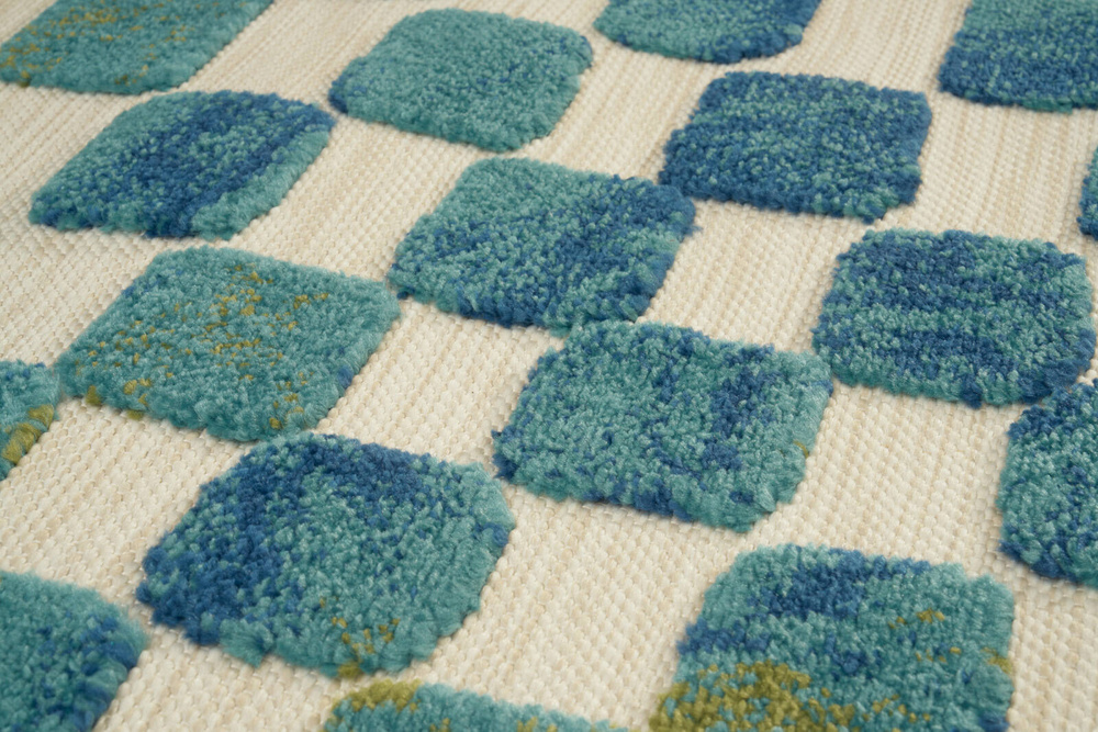 Carpet Decor :: Calma Cream and Blue Outdoor Rug