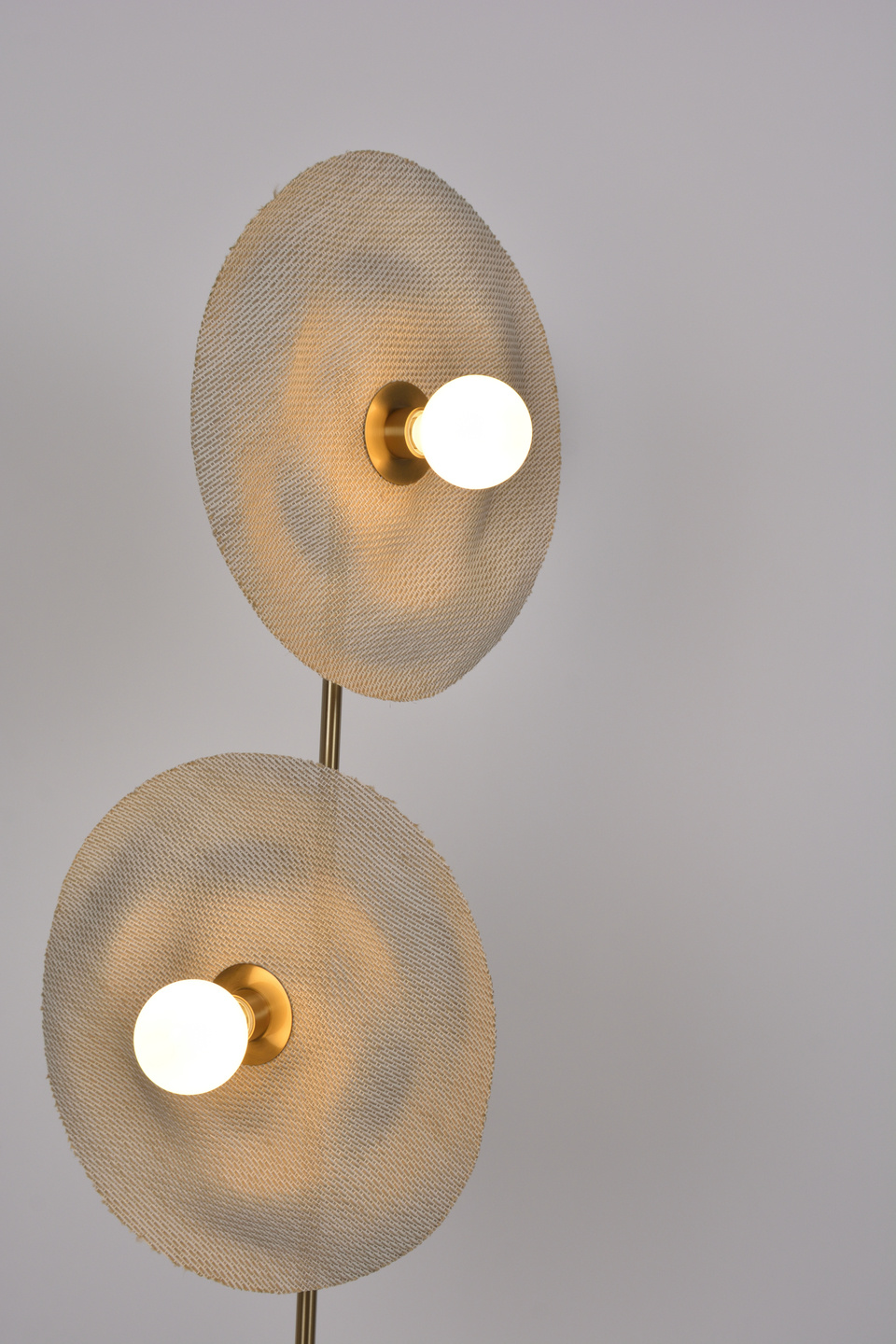 Market Set :: Shore 2l floor lamp, height 185 cm, beige and gold