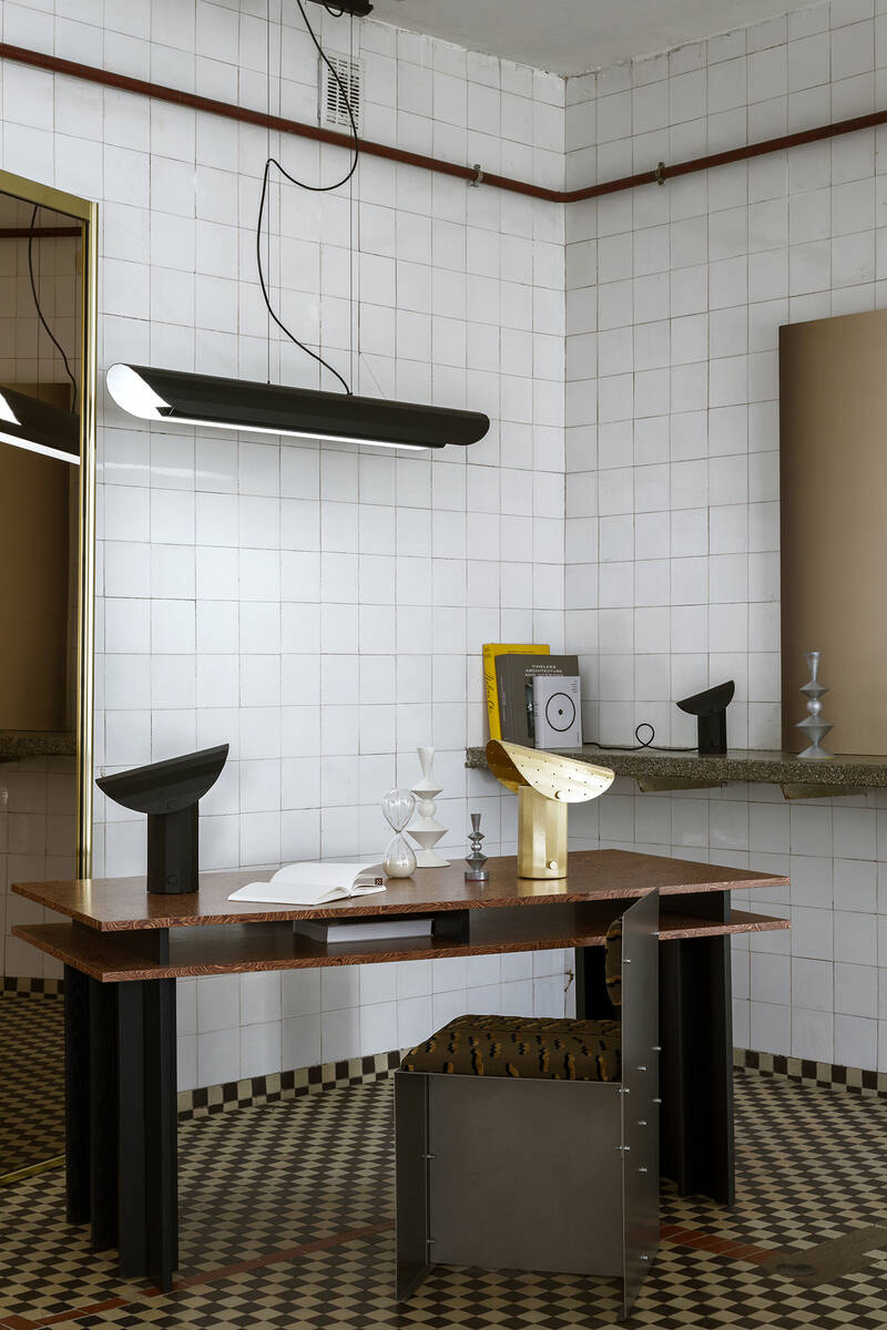 Kaspa :: Apolin Tischleuchte, Höhe 30 cm, schwarz