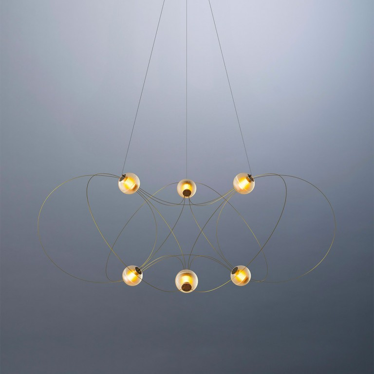 DCW:: Collection Eric de Dormael Broche hanging lamp, gold, size M, width 133 cm
