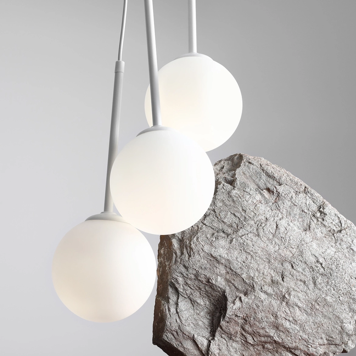 Artera :: Modern hanging lamp BOSSO 3 WHITE