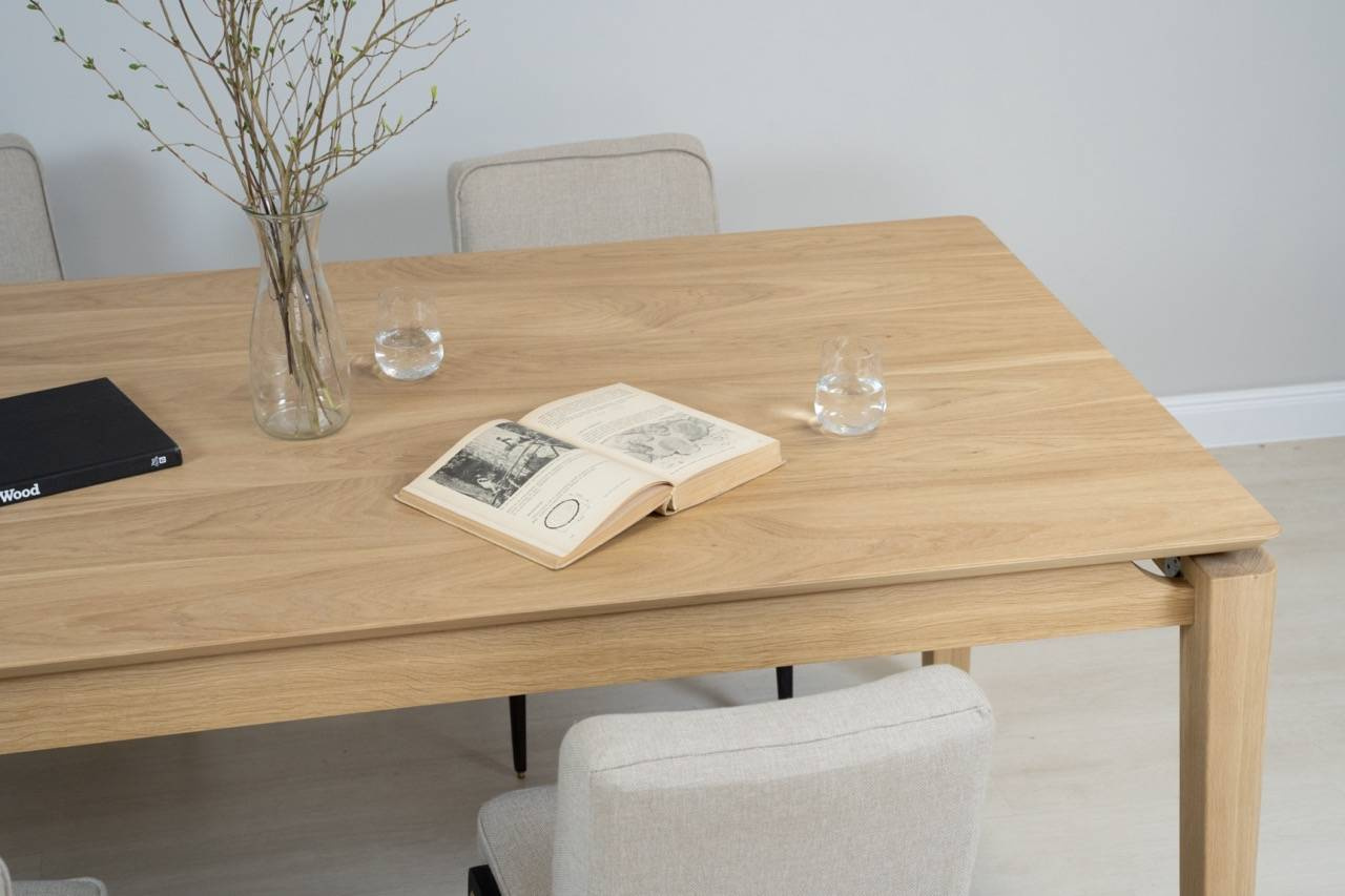 Selfia :: Chamfer oak wooden table - also available as an extendable version