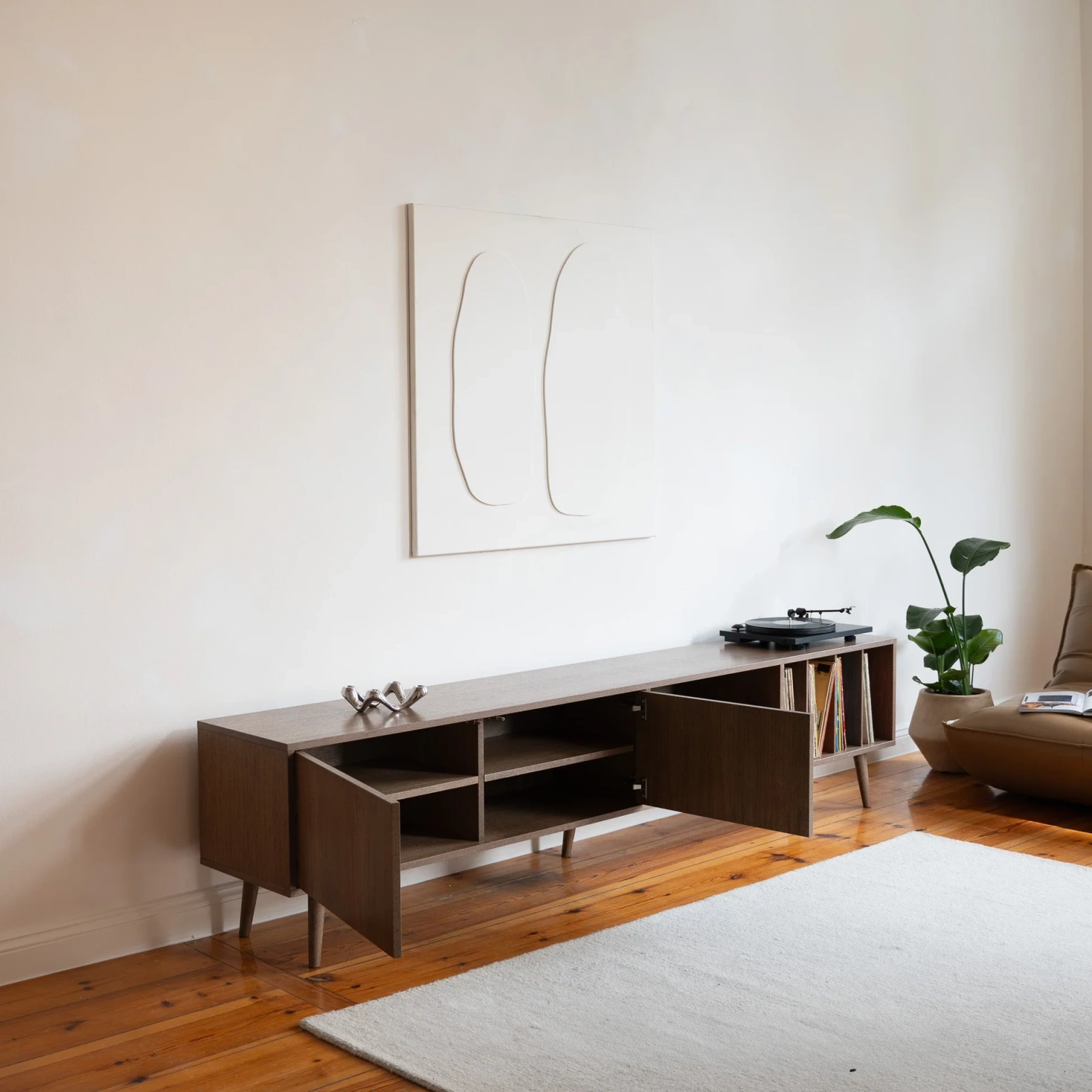 Pastform Furniture :: Drewniana komoda Lotv Vinyl Long rozmiar i kolor do wyboru