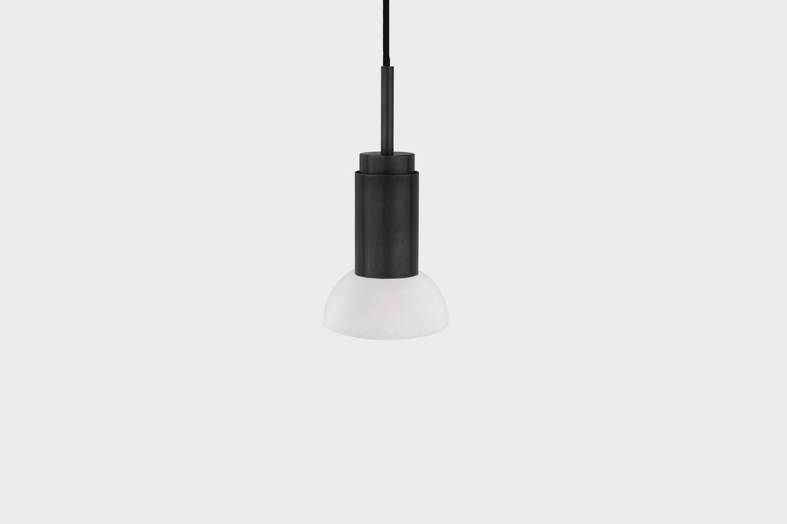 Anour :: Donya Onyx Moon hanging lamp, diameter 12 cm, black steel, onyx shade