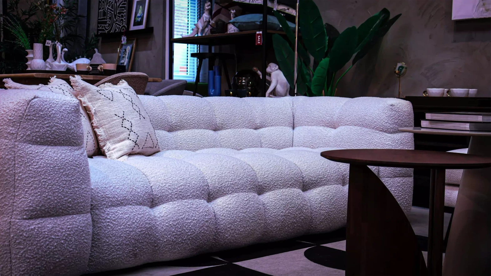 Nordic Line :: Sofa gepolstert Michelle boucle 3 person 236x68x100cm beige