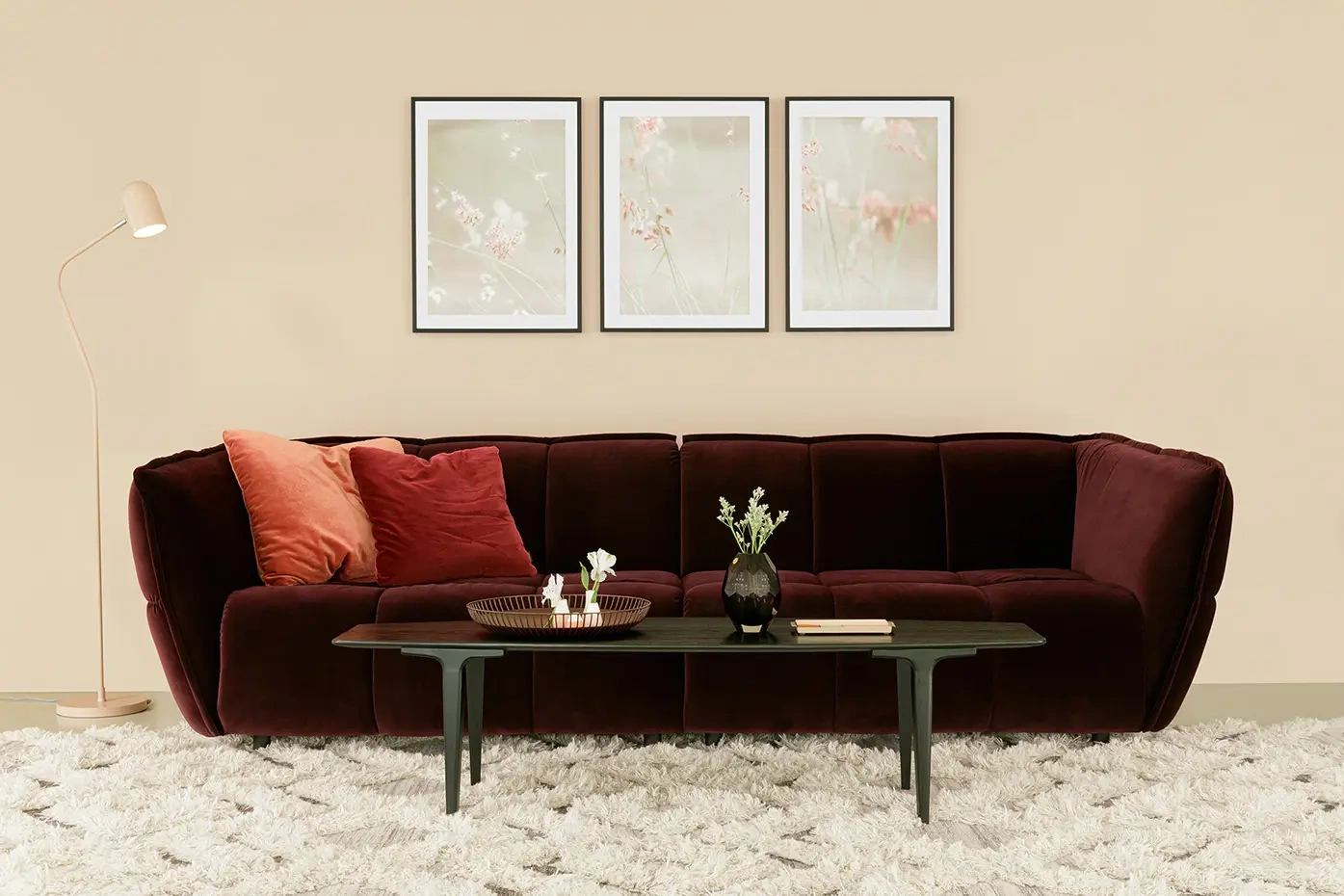 Sits :: Clyde upholstered sofa, color to choose from