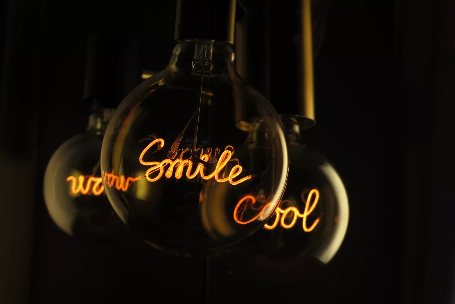 MITB :: Rock 2200K Yellow Decorative Hanging Bulb