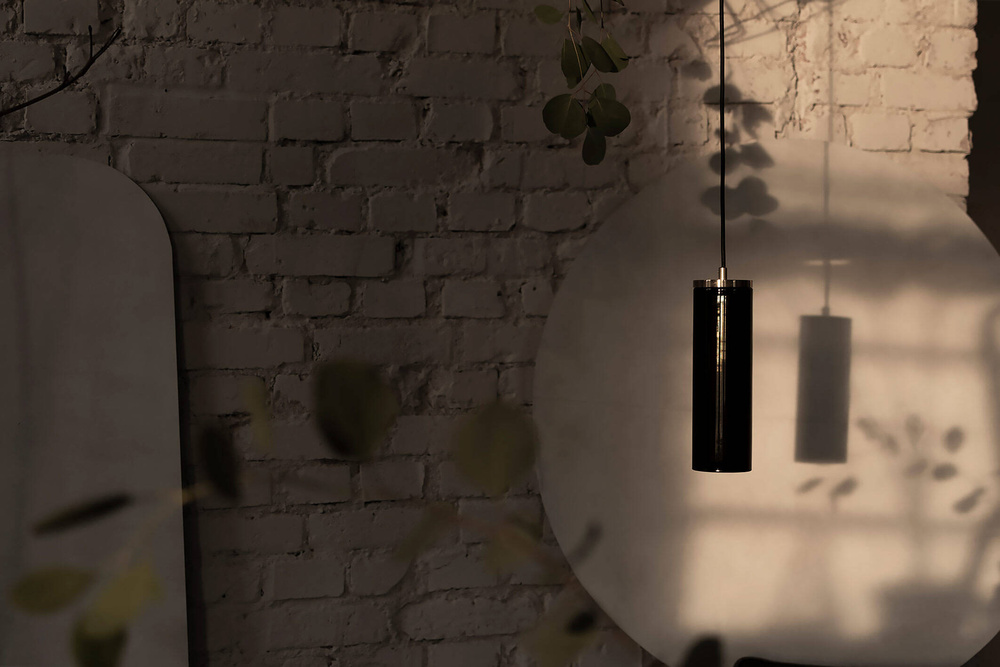 Embassy Interiors :: Copenhagen hanging lamp, black, height 25 cm