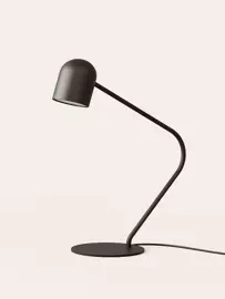 Aromas :: Desk lamp Pipe black H: 52,2 cm