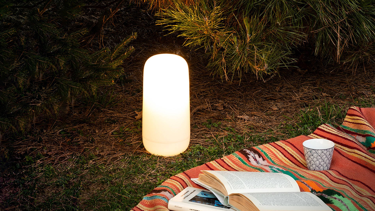 Artemide :: Table lamp Gople Portable white h. 27 cm
