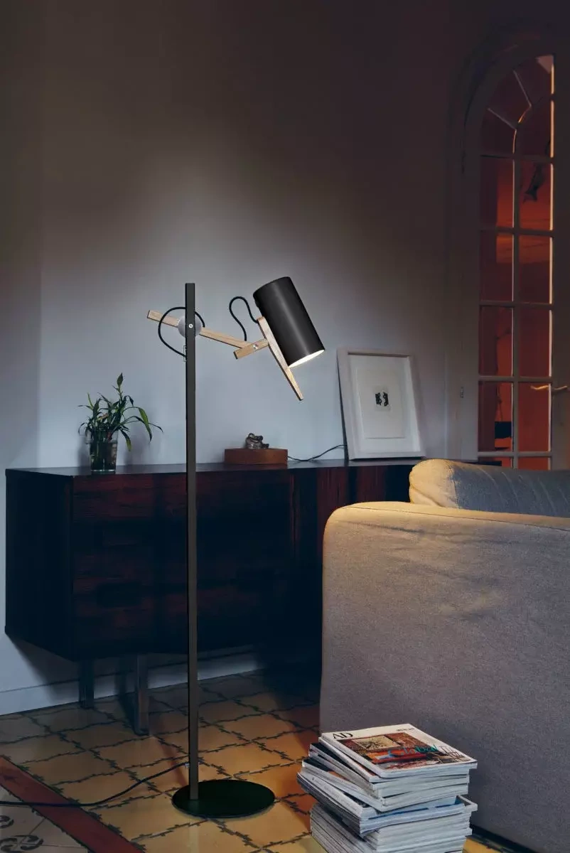 Marset :: Floor lamp Scantling black H: 136,2 cm