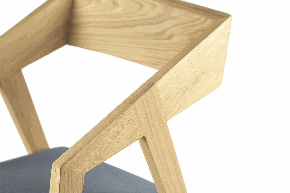 Szyszka Design :: Stuhl aus Holz Piko grau