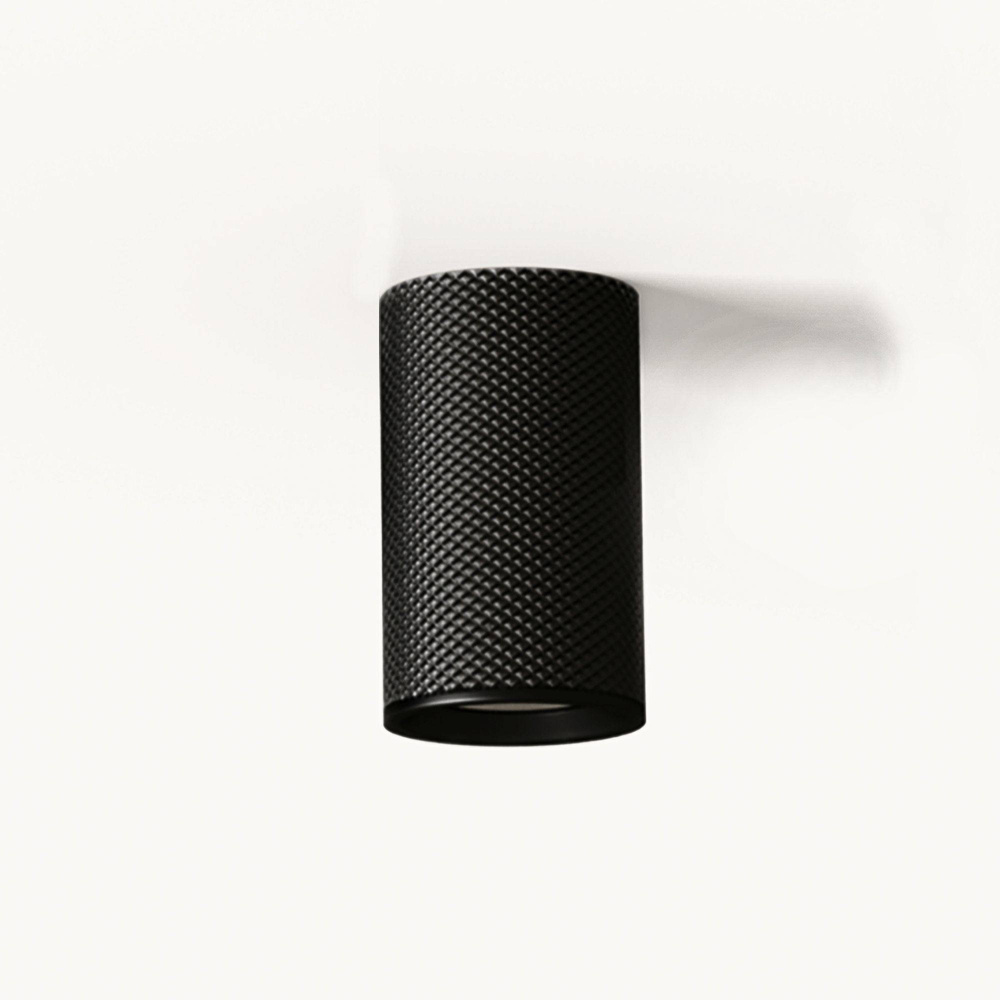 Aromas :: Lampa sufitowa Latto czarna wys.10 cm aluminiowa