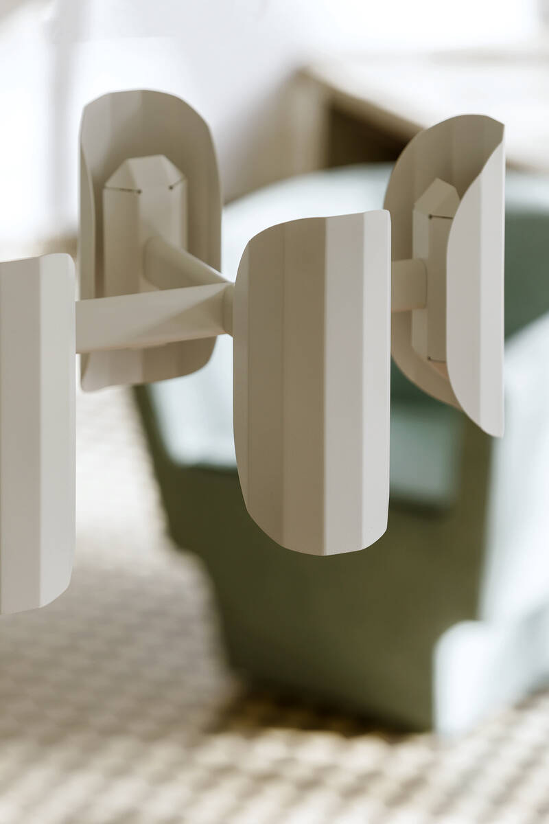 Kaspa :: Apolin Mehrarm-Pendelleuchte, Breite 120 cm, weiß