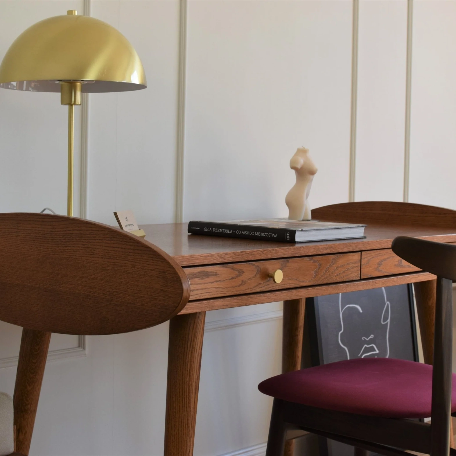 Pastform Furniture :: Biurko drewniane Bona rozmiar i kolor do wyboru