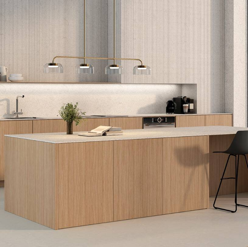 Aromas :: Ipon 4 Hängeleuchte, gold, Breite 130 cm