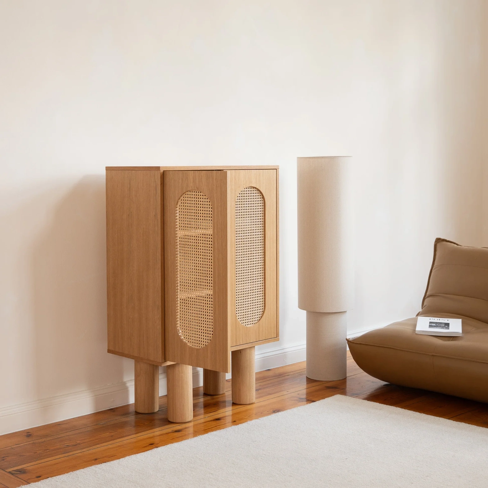 Pastform Furniture :: Drewniana komoda Moon L rozmiar i kolor do wyboru