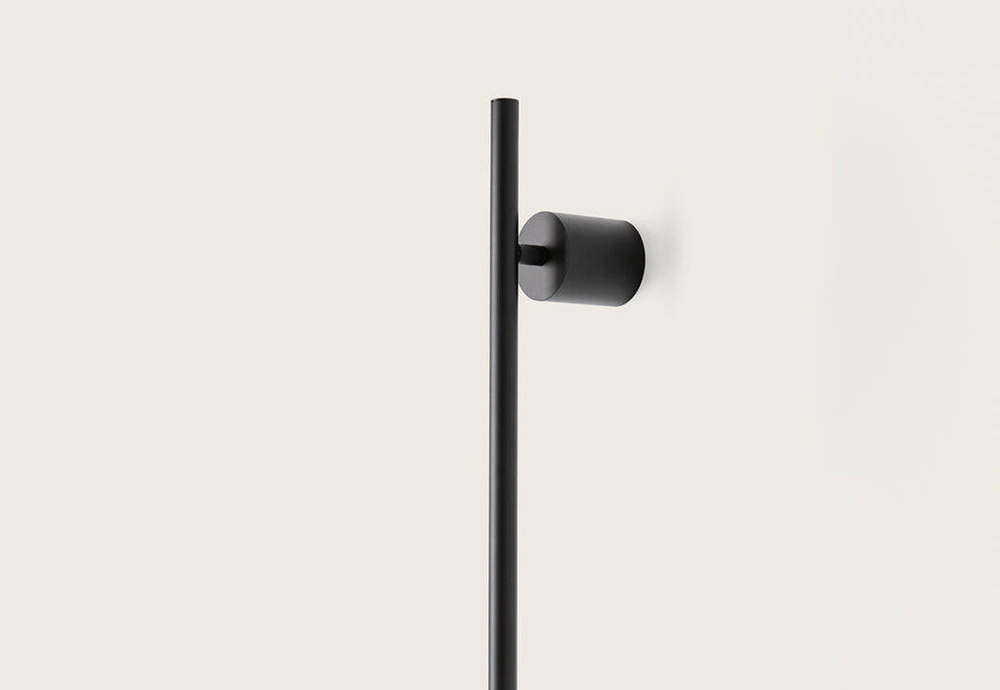 Aromas :: Clock wall lamp / sconce, height 60 cm, black