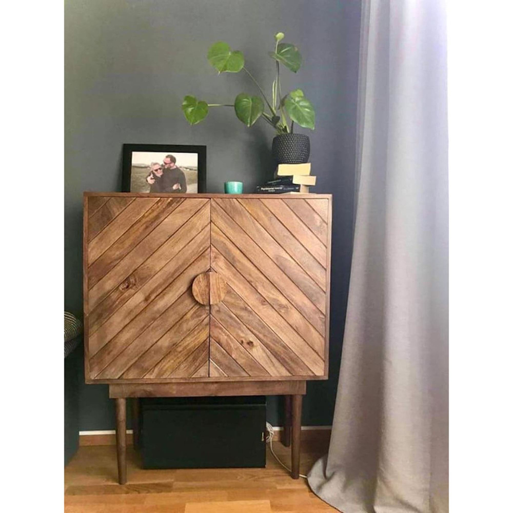 TABLE4U :: Kommode aus Holz Zofia 90x40x110 bernstein