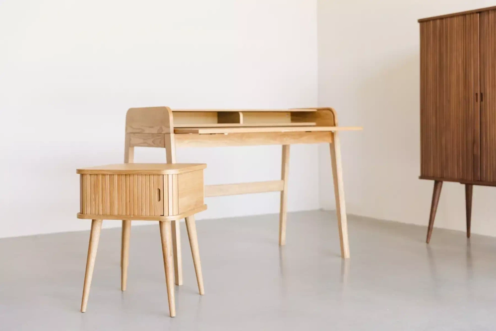 Zuiver :: Schreibtisch aus Holz Barbier