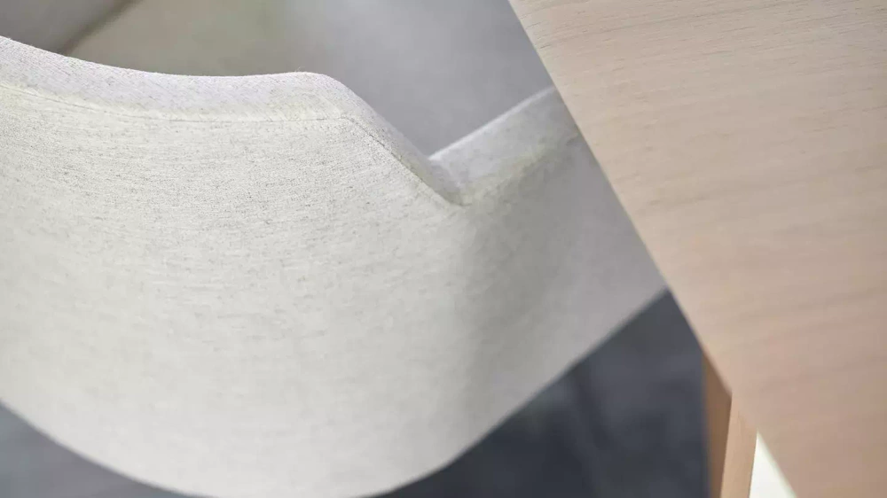 Mobitec :: Colibri C01 upholstered chair, gray, with armrests, 61 cm wide, wooden legs