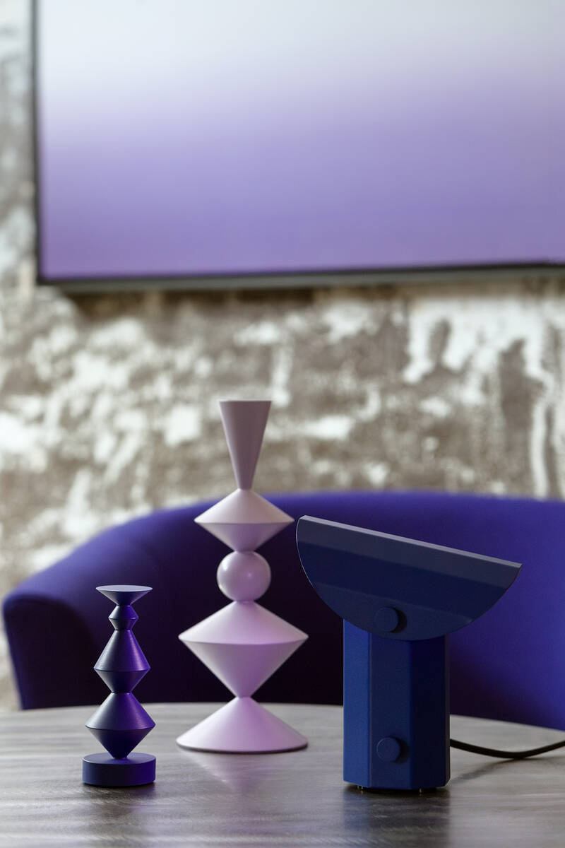 Kaspa :: Apolin table lamp, height 18 cm, cobalt