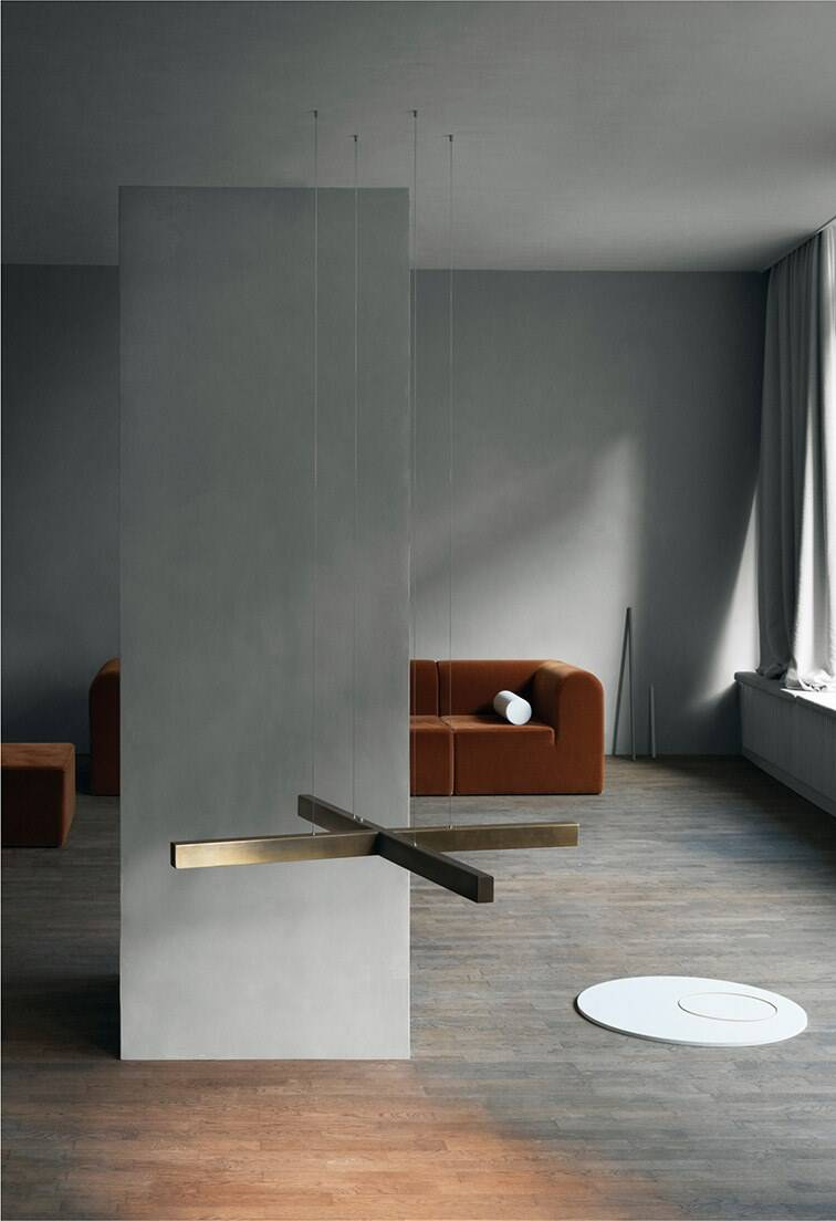 Anour :: X-Model Hängeleuchte, Durchmesser 100 cm, Messing gebürstet