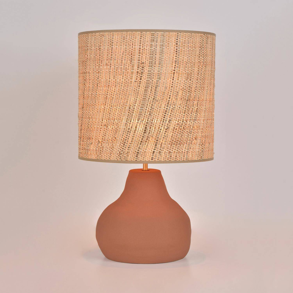 Market Set :: Tischlampe Keramik Portinatx Höhe 58 cm beige