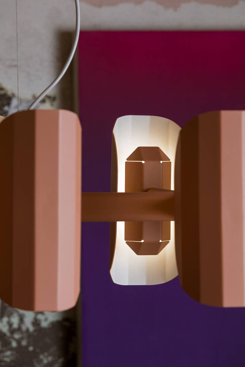 Kaspa :: Lampa wisząca wieloramienna Apolin szer. 120 cm różowa