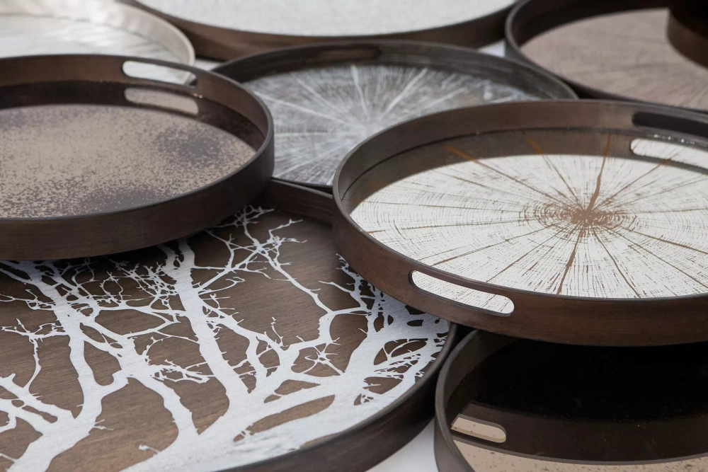 Ethnicraft :: Tablett aus Holz Raspberry Composition Größe L braun