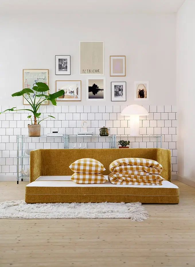 Sits :: Sofa tapicerowana Stina z funkcją spania 3-osobowa