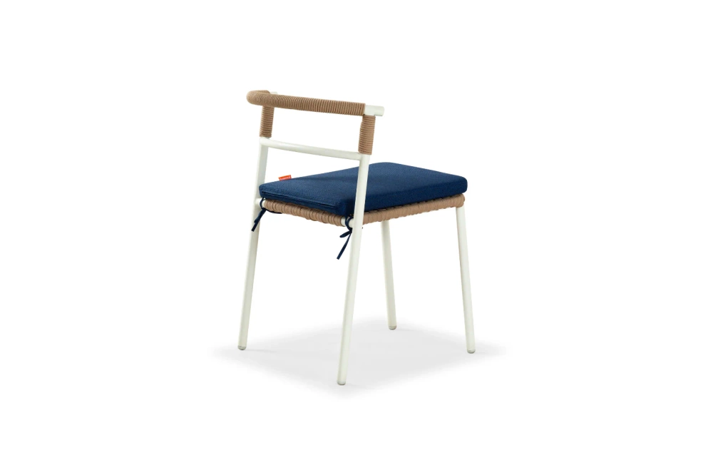 Kunesti :: Reach the stars garden chair, width 55 cm