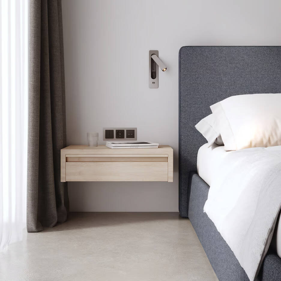 Astro :: Keta USB wall lamp/sconce, matt nickel, height 25.6 cm