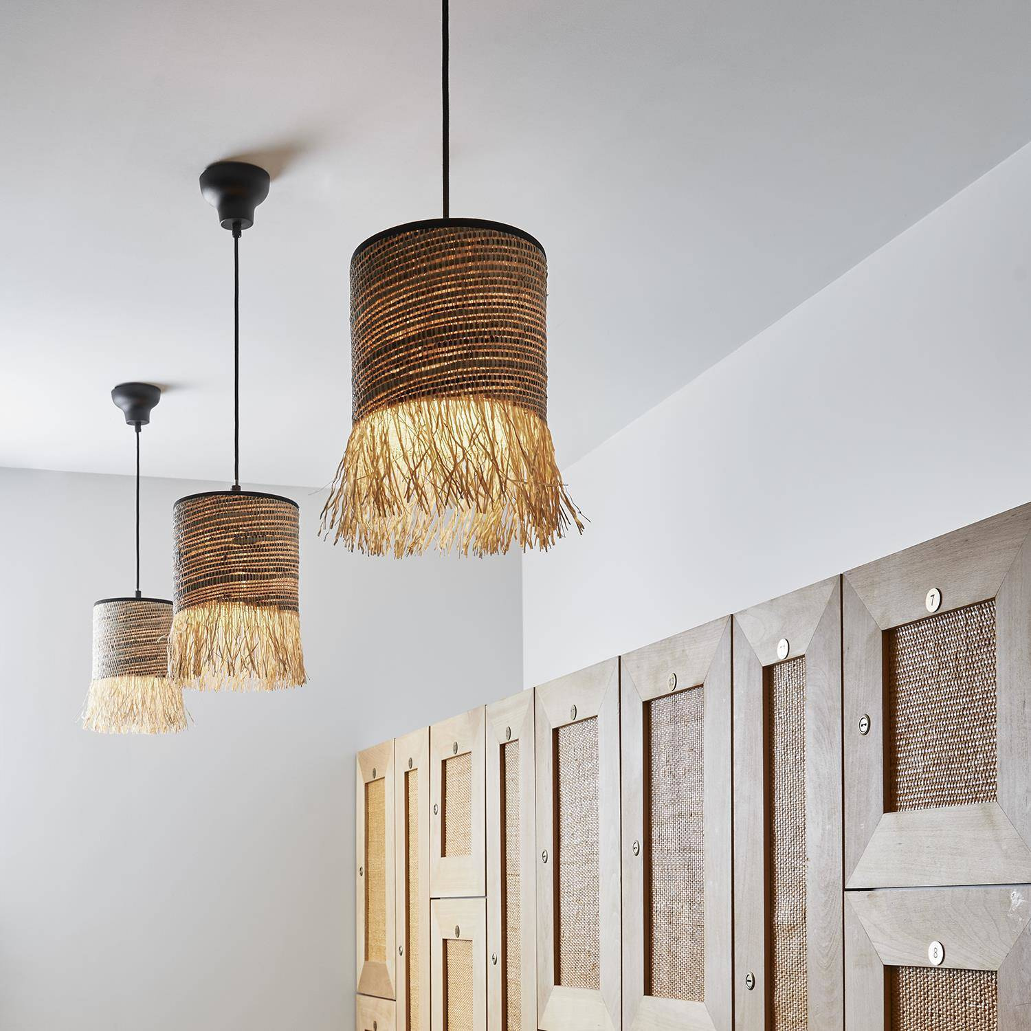 Market Set :: Hängelampe aus Metall Formentera Bana Höhe 26 cm beige