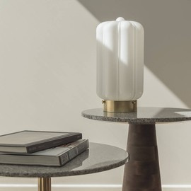 Embassy Interiors :: Glass table lamp Deco white (opal) H: 32,5 cm