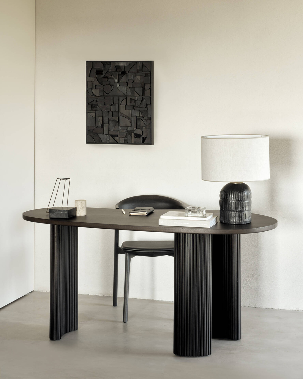 Ethnicraft :: Boomerang mahogany desk, width 160 cm, dark brown