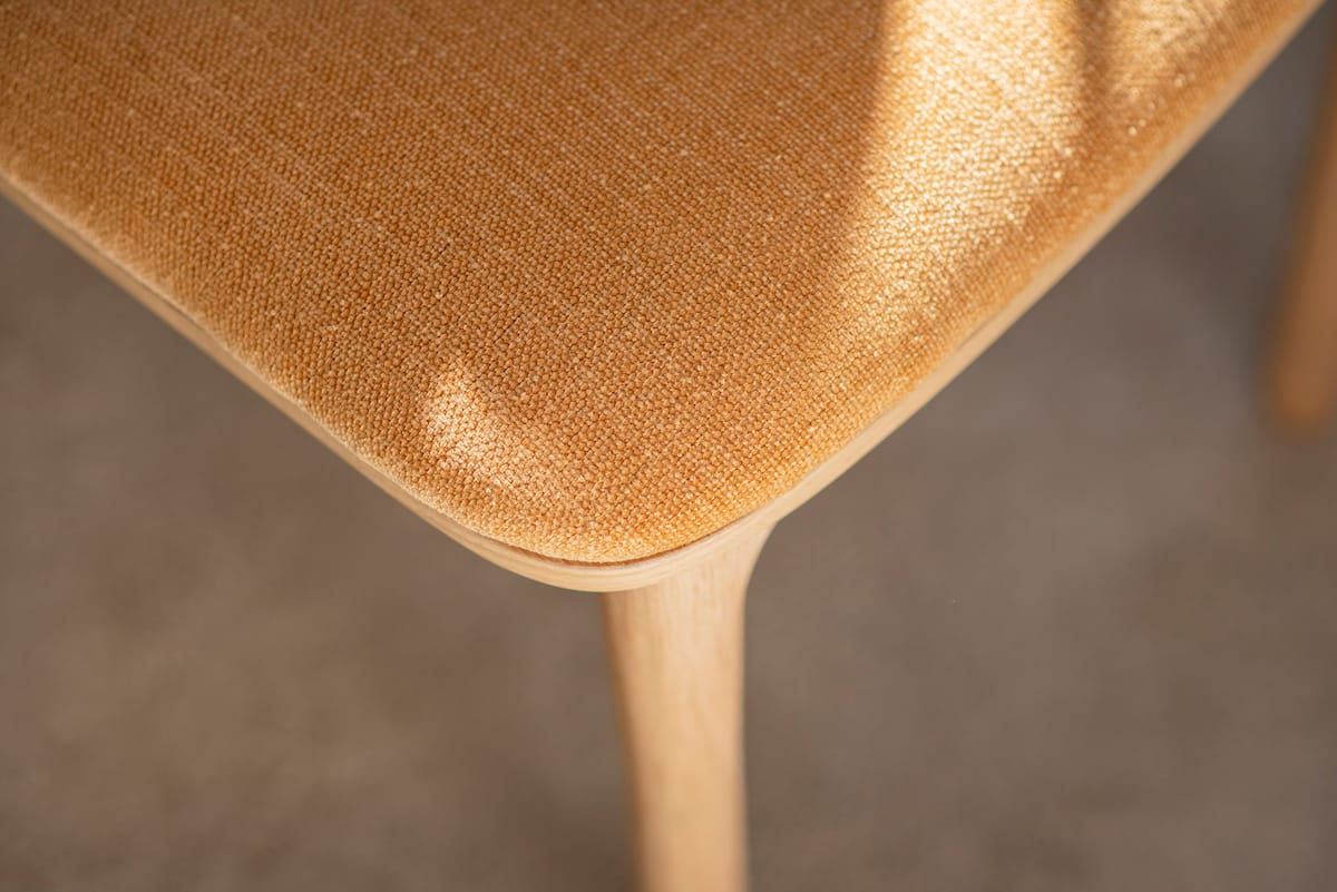 Szyszka Design :: Vilo upholstered chair