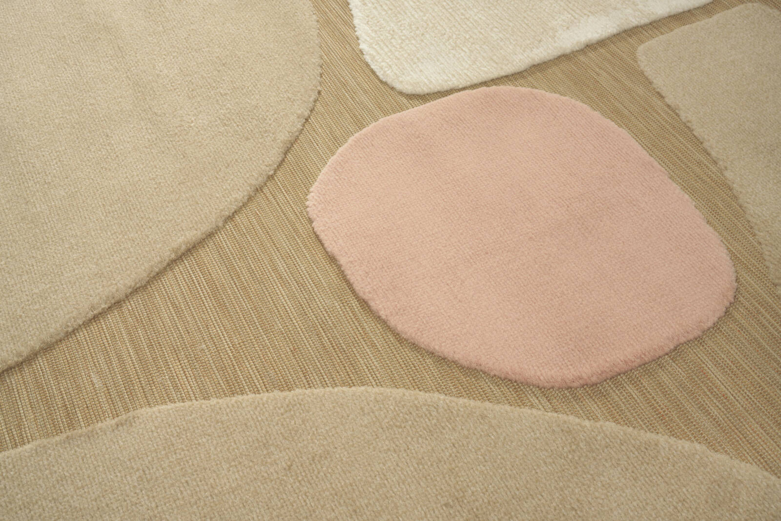 Carpet Decor :: Lugares Pink outdoor carpet brown-pink easy to clean